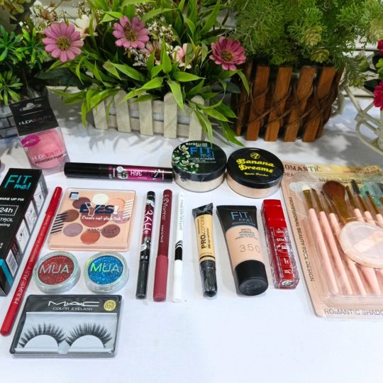 color cosmetics bd by Tahnix Shop